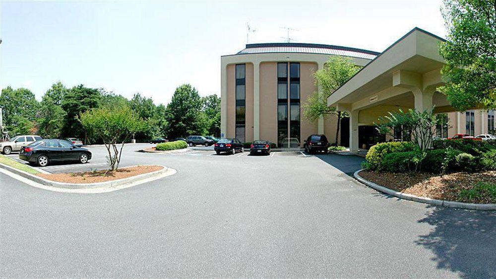 Wyndham Garden Marietta Atlanta North Hotel Exterior photo