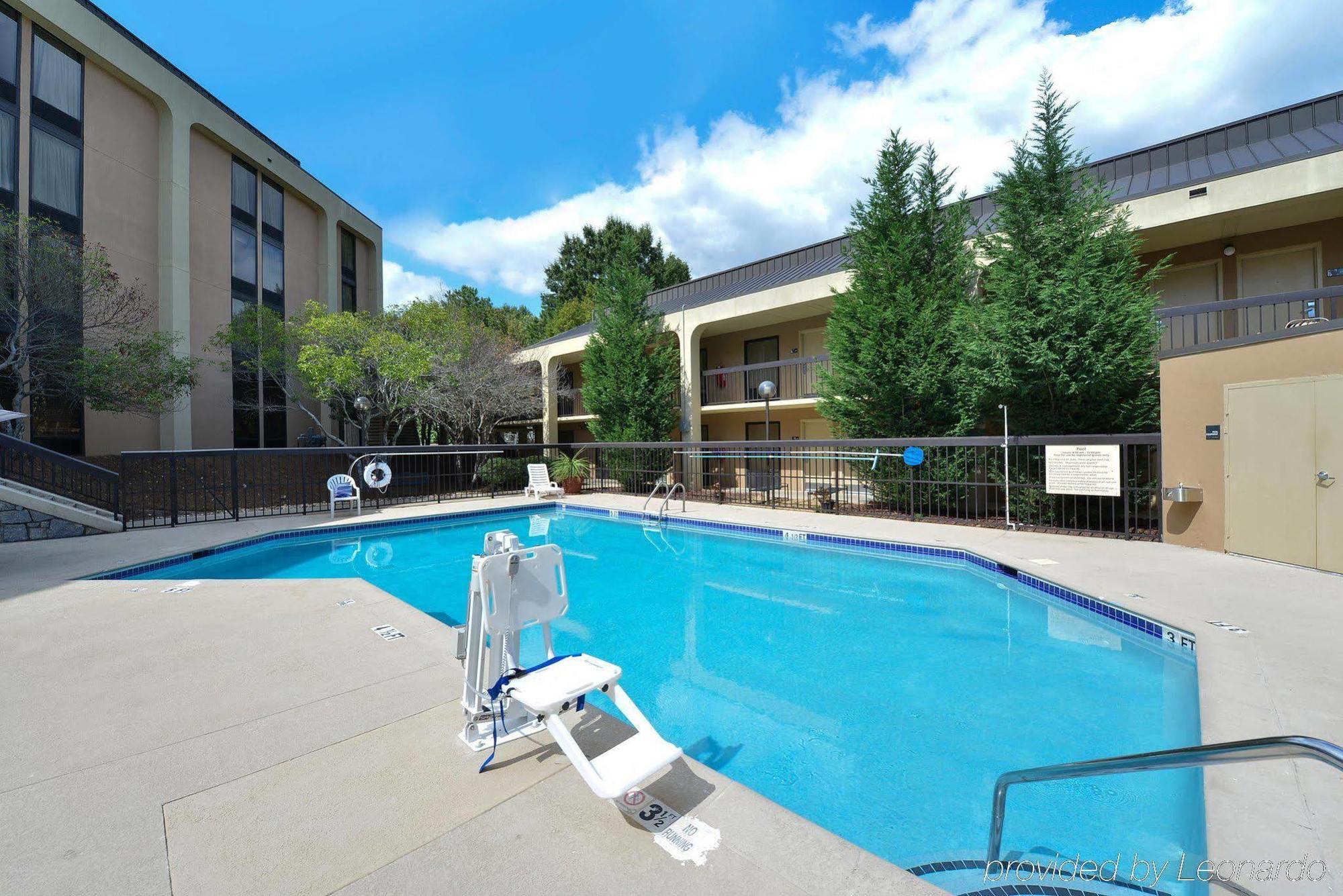Wyndham Garden Marietta Atlanta North Hotel Exterior photo